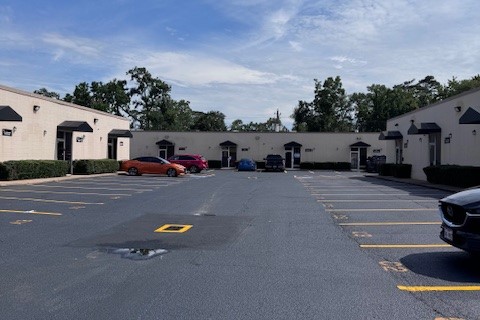 3511 Pinemont_property pic1